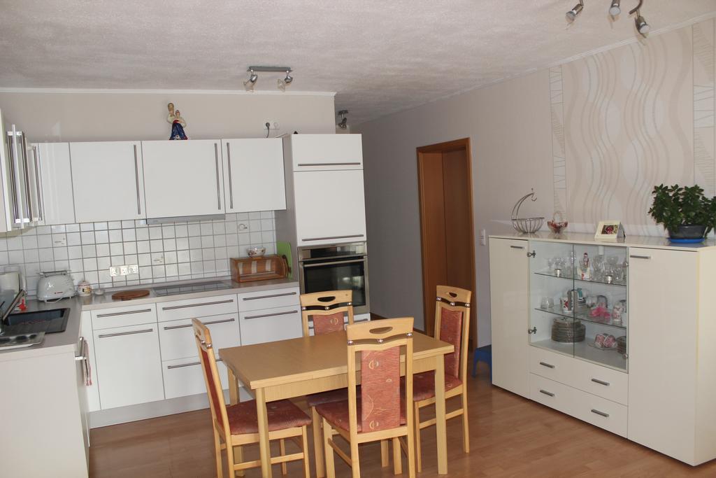Appartement Luba à Hillesheim Extérieur photo